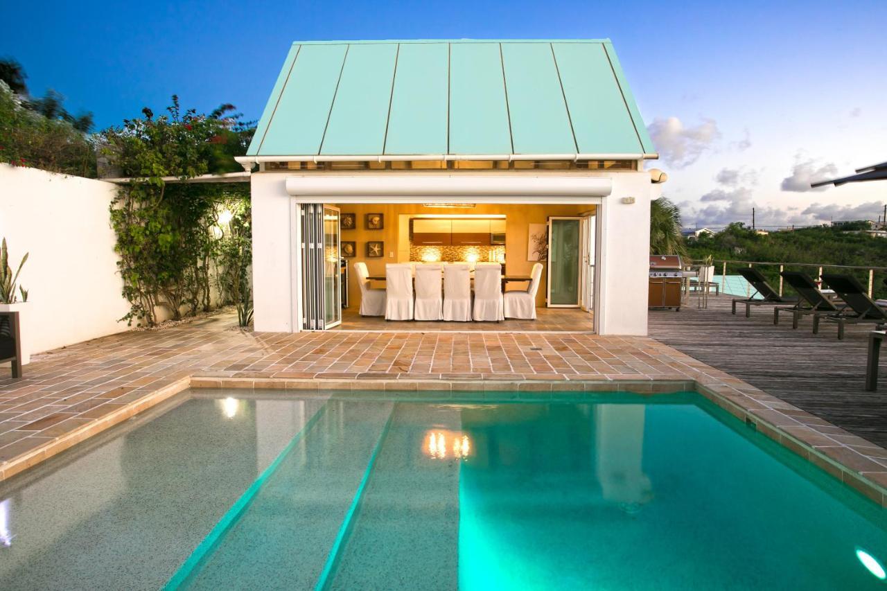 Ceblue Villas The Valley Exterior photo