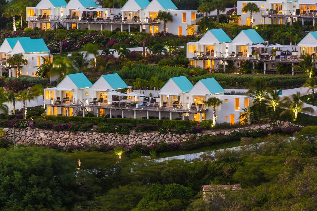 Ceblue Villas The Valley Exterior photo