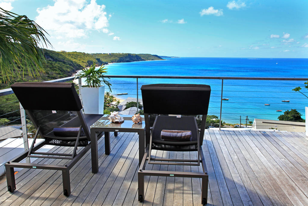 Ceblue Villas The Valley Room photo