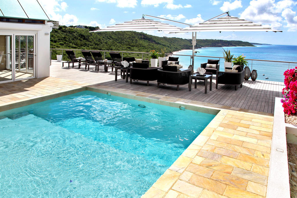 Ceblue Villas The Valley Room photo