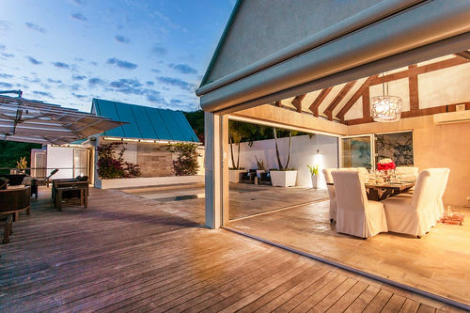 Ceblue Villas The Valley Exterior photo