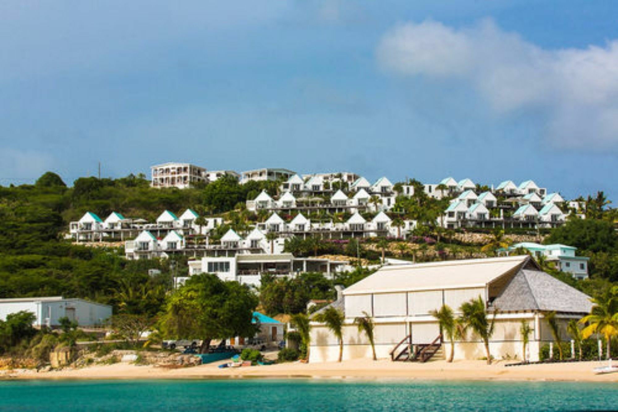 Ceblue Villas The Valley Exterior photo